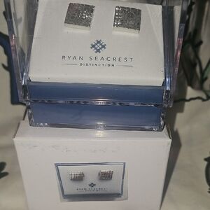 Ryan Seacrest NWT Distinction Silver Grid-Texture Square Cufflinks